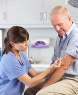 Vaccino ad alte dosi riduce tra gli anziani la mortalità correlata all’influenza